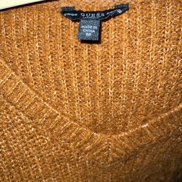 Guess Sweater - Picture 3 of 3